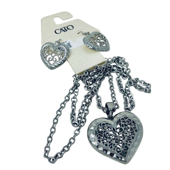NWT Cato Heart Pendant & Earring Set - Picture 1 of 3